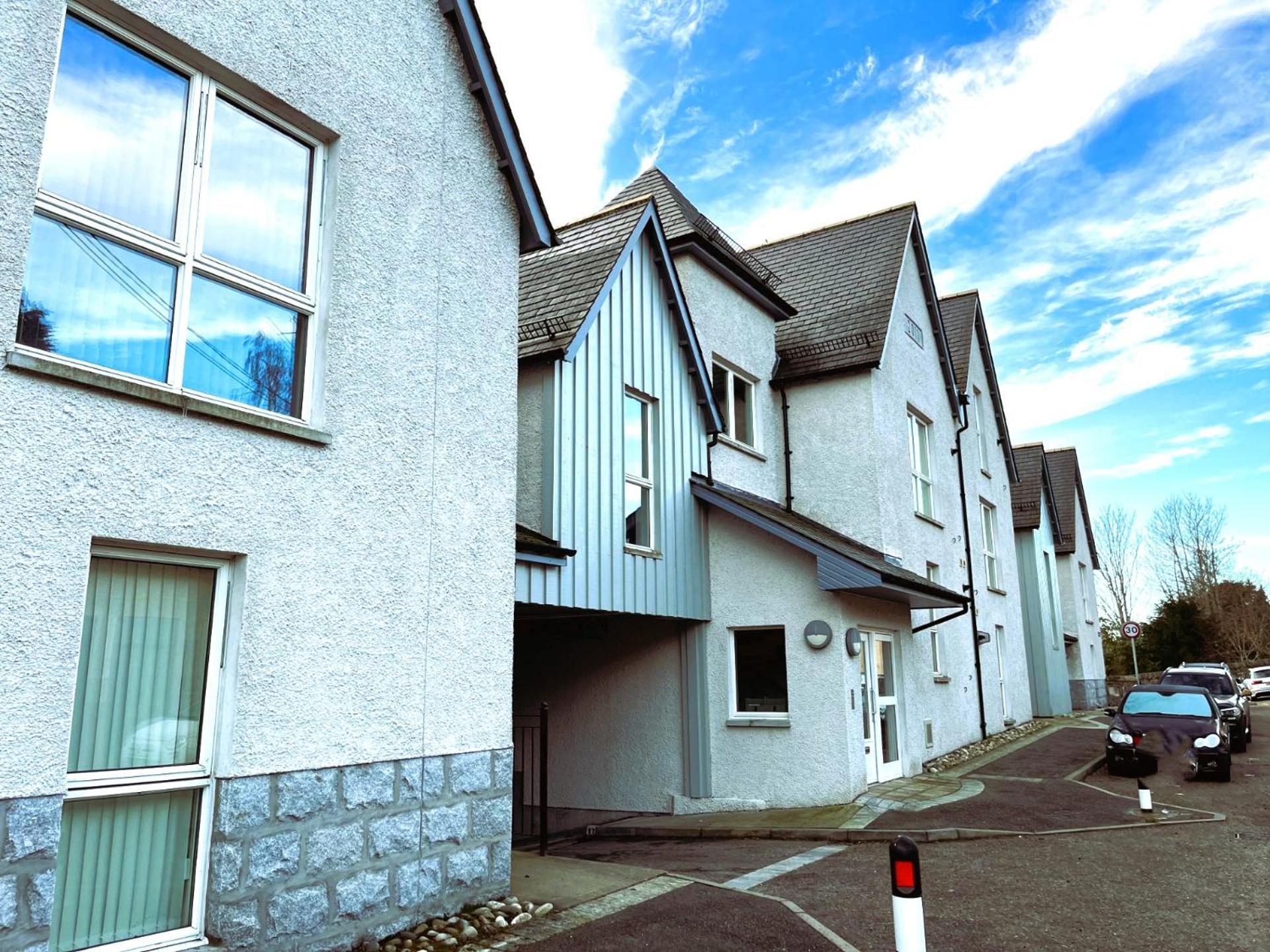 Entire Flat In Banchory, Aberdeenshire, Scotland Extérieur photo